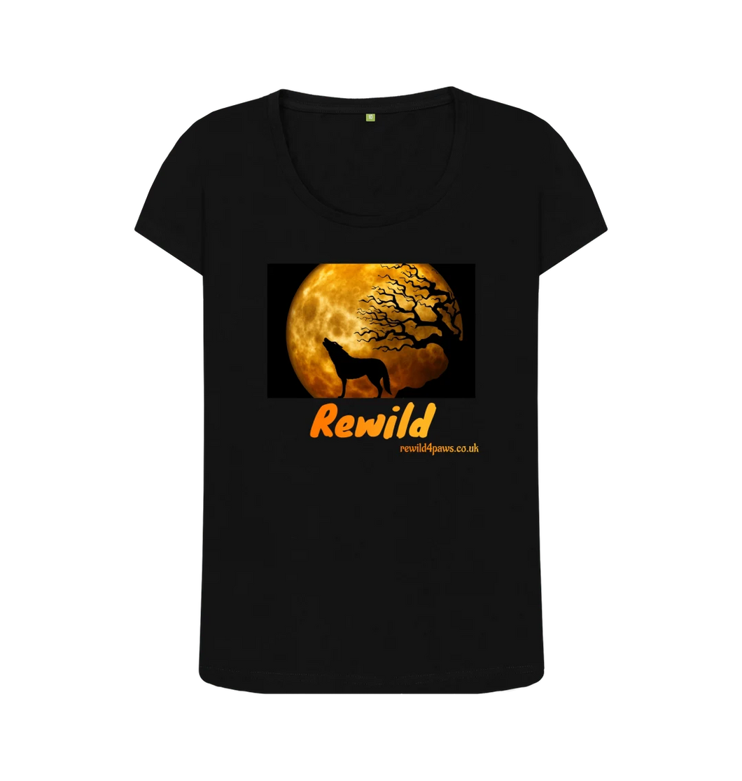 Women's scoop neck T. Shirt. Howling Wolf (Rewild)
