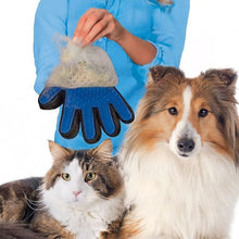 Load image into Gallery viewer, Grooming - Dog and Cat Easy To Use Grooming Glove